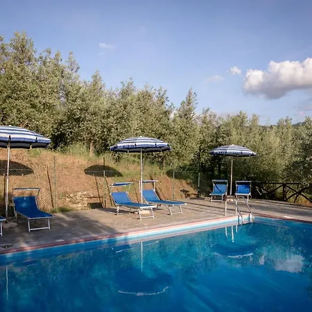 Sleeps 4 Pool Wifi T571377 * Sant'Enea