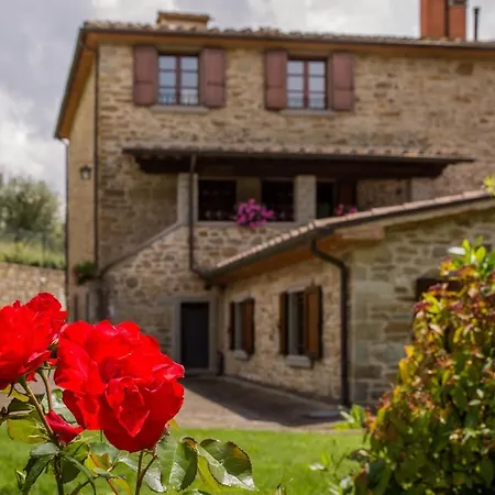 Sleeps 4 Pool Wifi T571377 * Sant'Enea