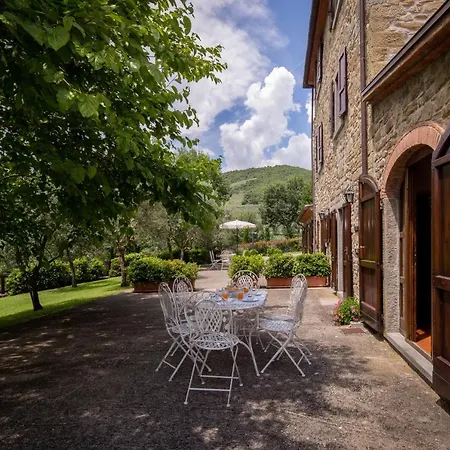 Willa Sleeps 4 Pool Wifi T571377